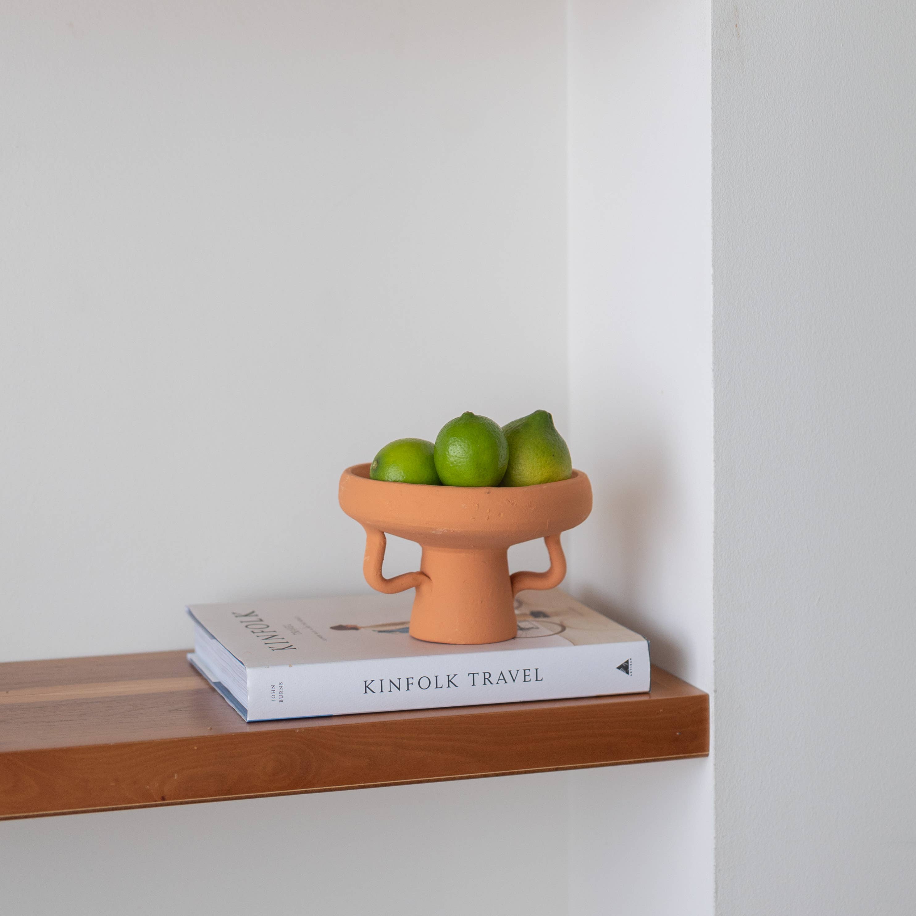 Poterie en céramique artisanale 25.03