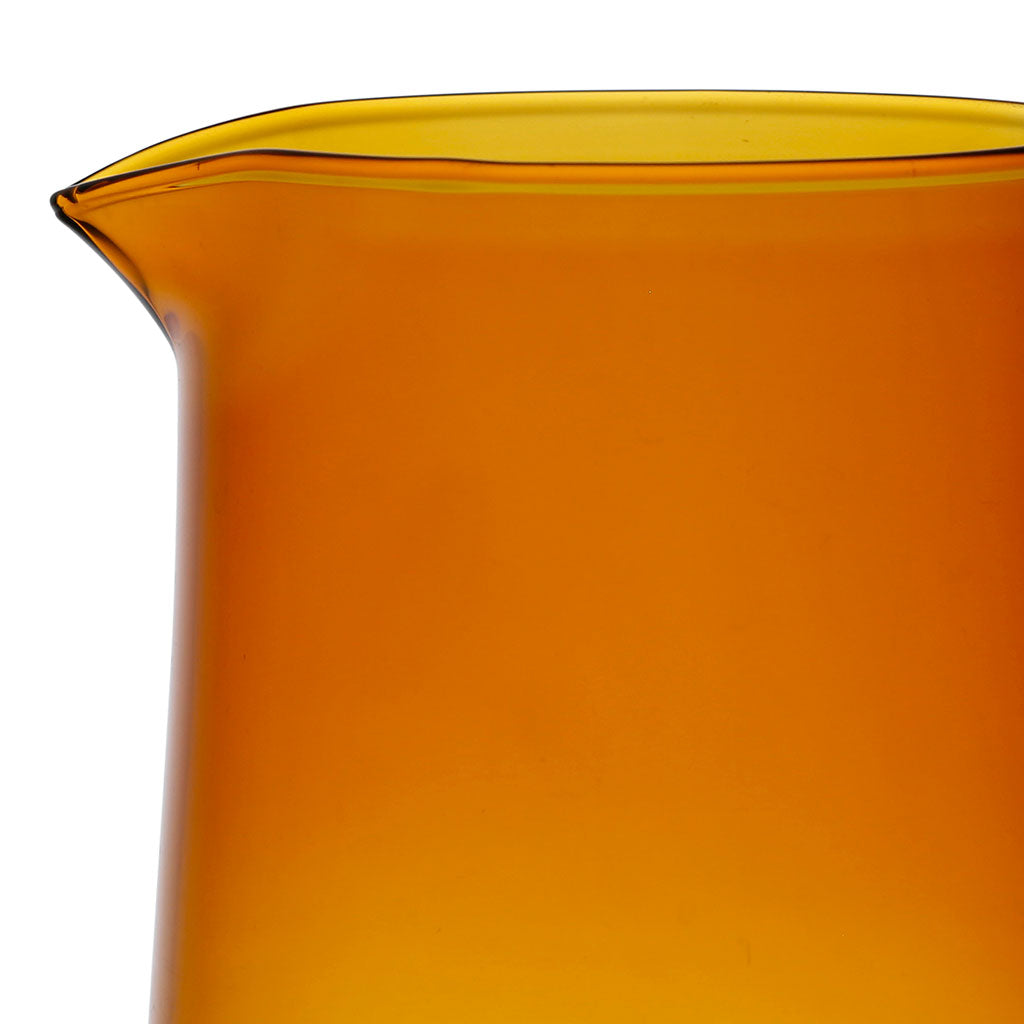 Vase / pichet ambre